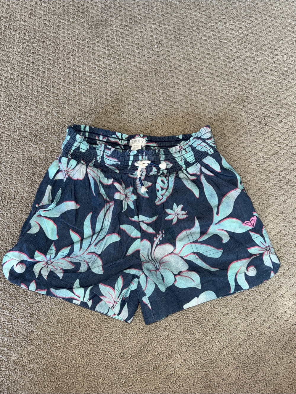 Roxy Navy Floral girls Beach flowy shorts